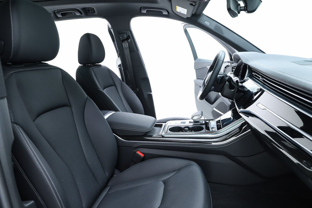 2025 Audi Q7 55 Premium Plus quattro