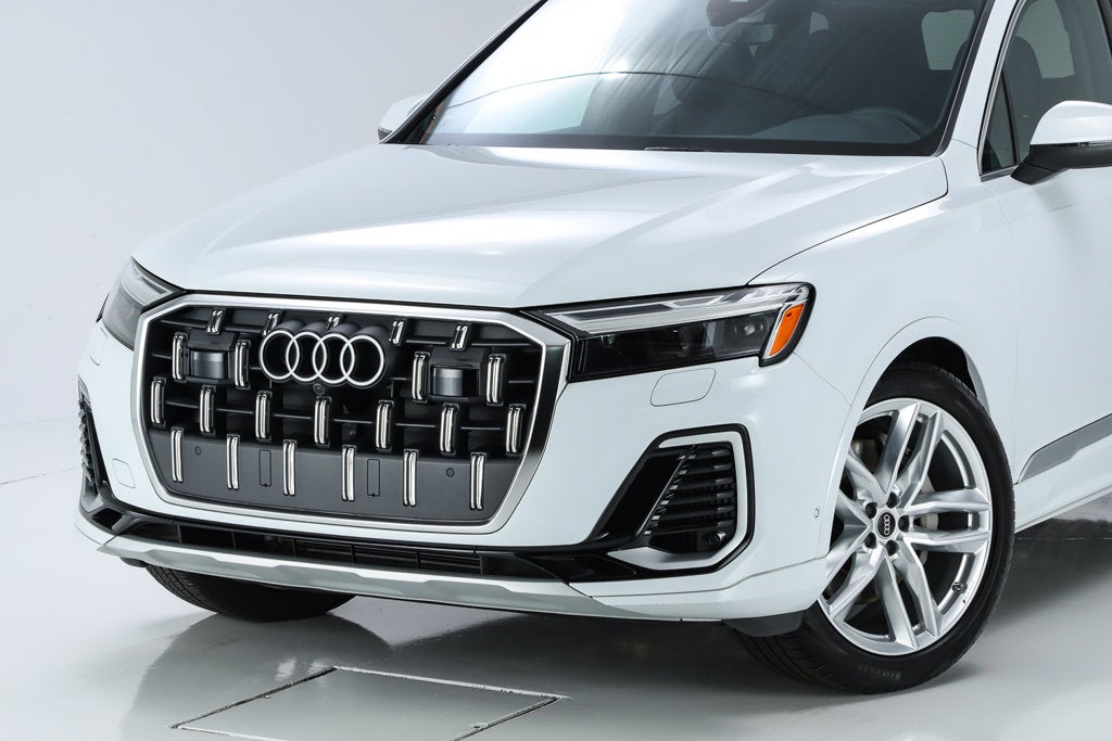 2025 Audi Q7 55 Premium Plus quattro