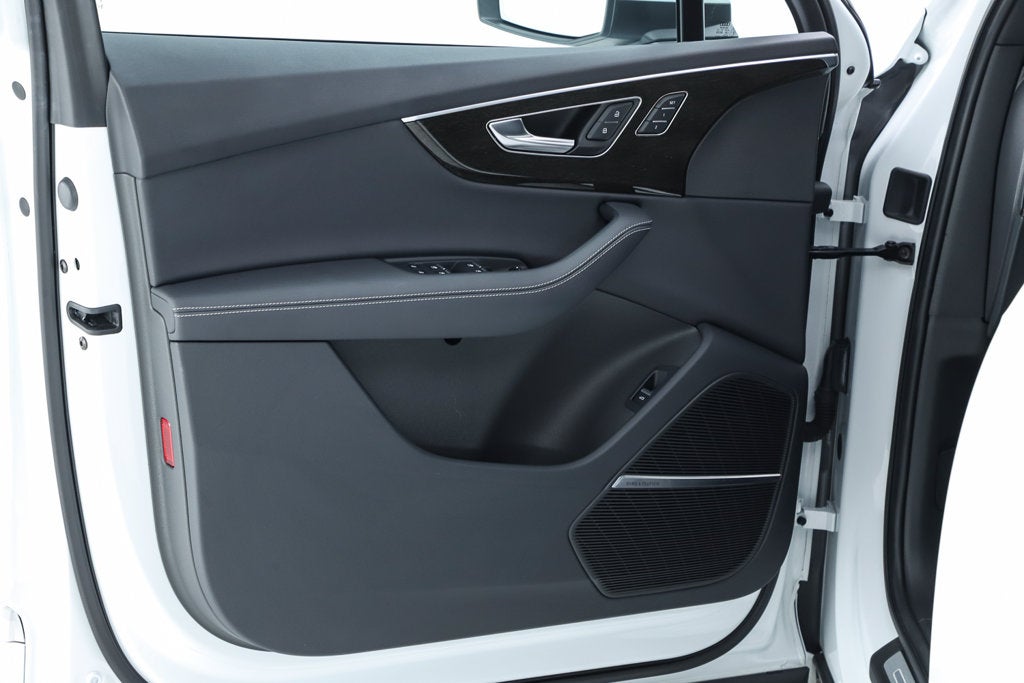 2025 Audi Q7 55 Premium Plus quattro