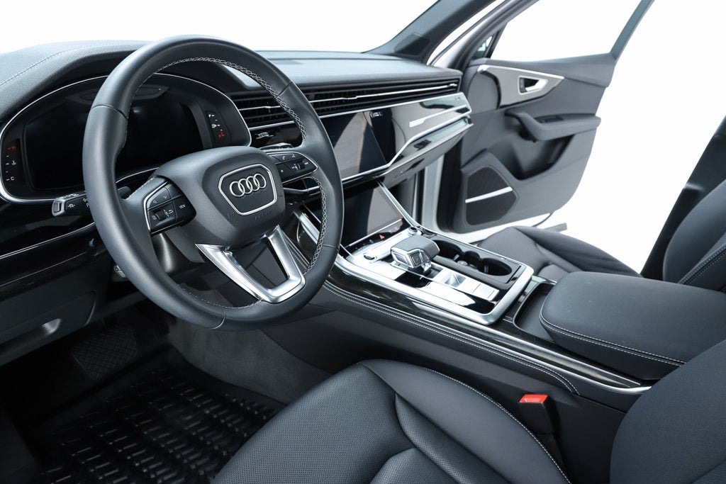 2025 Audi Q7 55 Premium Plus quattro