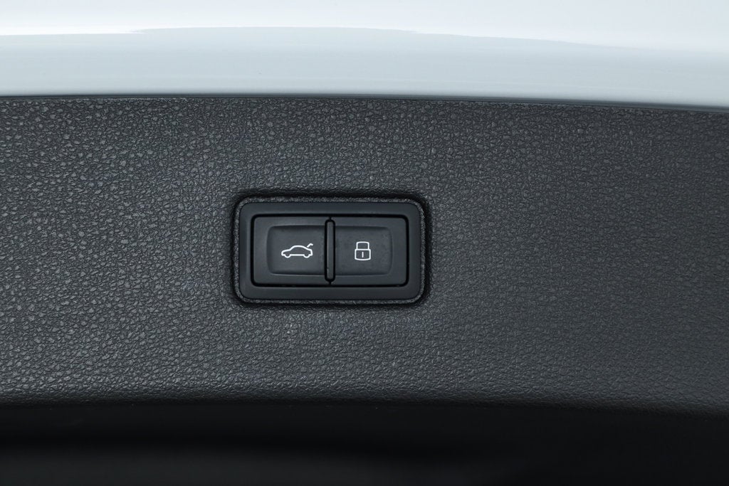 2025 Audi Q7 55 Premium Plus quattro