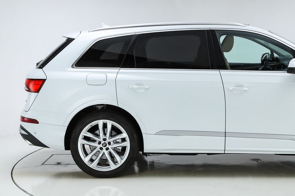 2025 Audi Q7 55 Premium Plus quattro