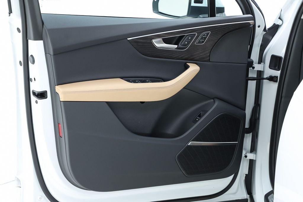 2025 Audi Q7 55 Premium Plus quattro