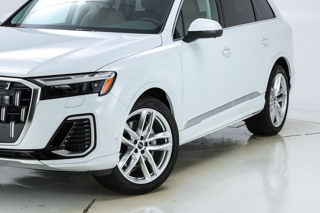 2025 Audi Q7 55 Premium Plus quattro