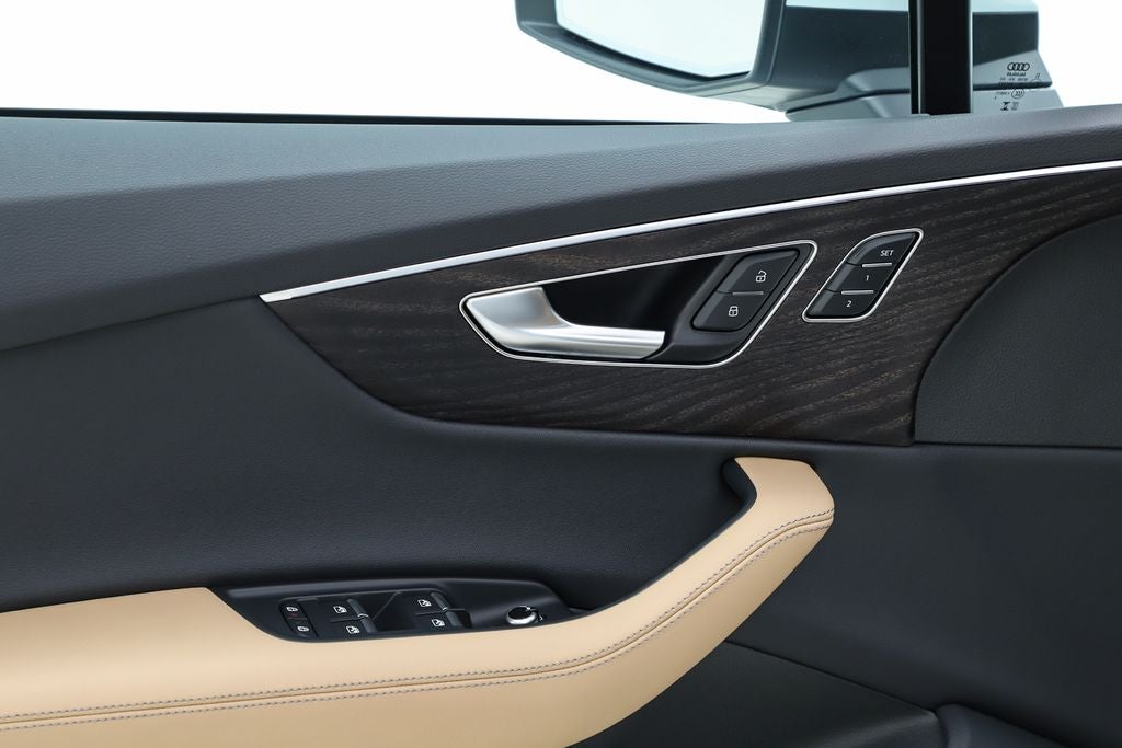 2025 Audi Q7 55 Premium Plus quattro