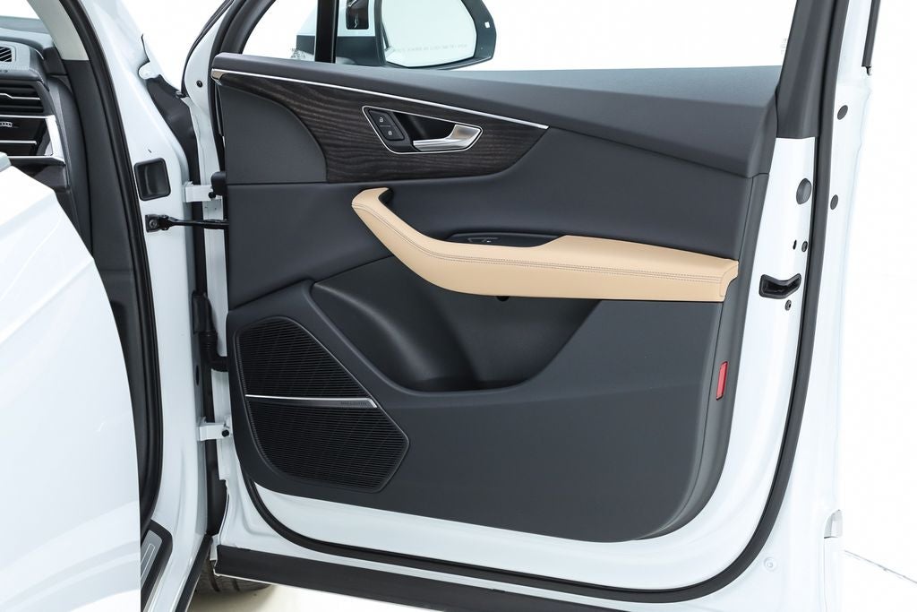 2025 Audi Q7 55 Premium Plus quattro