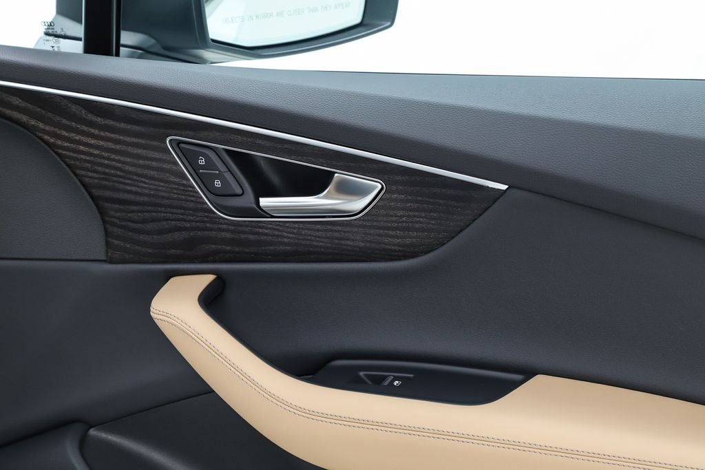 2025 Audi Q7 55 Premium Plus quattro