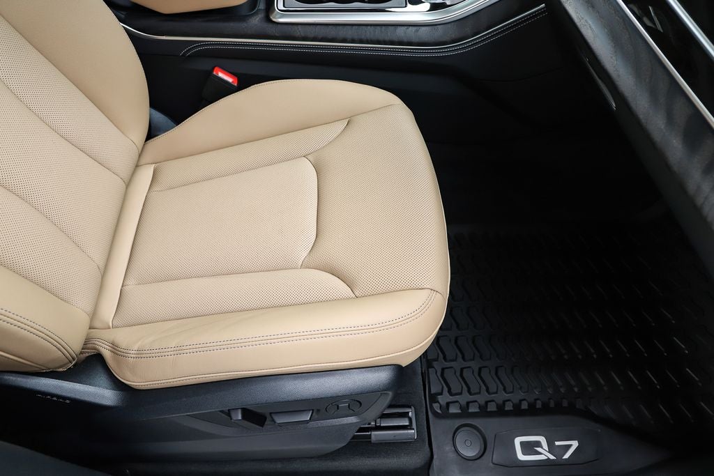 2025 Audi Q7 55 Premium Plus quattro