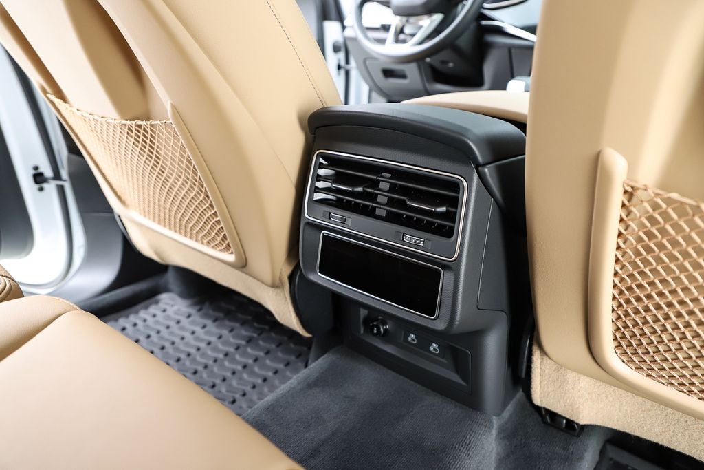 2025 Audi Q7 55 Premium Plus quattro