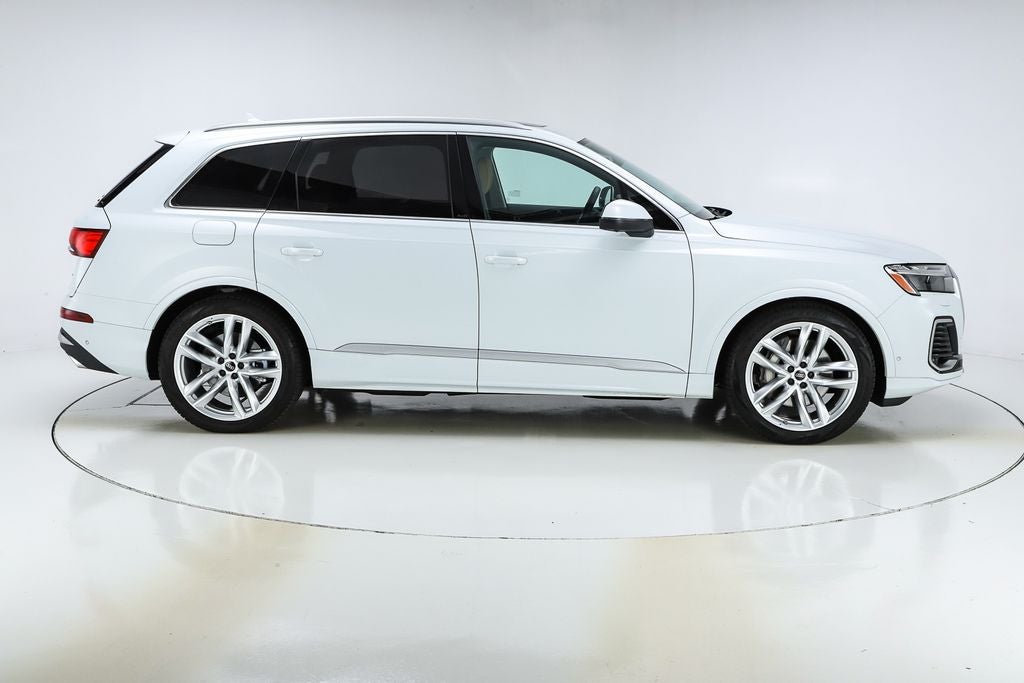 2025 Audi Q7 55 Premium Plus quattro
