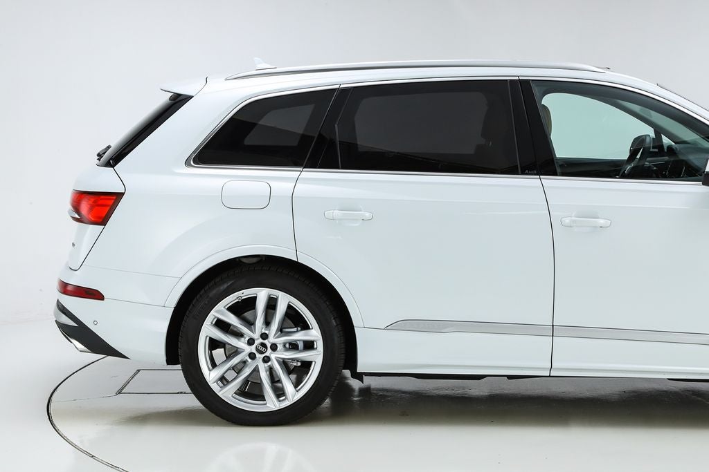 2025 Audi Q7 55 Premium Plus quattro