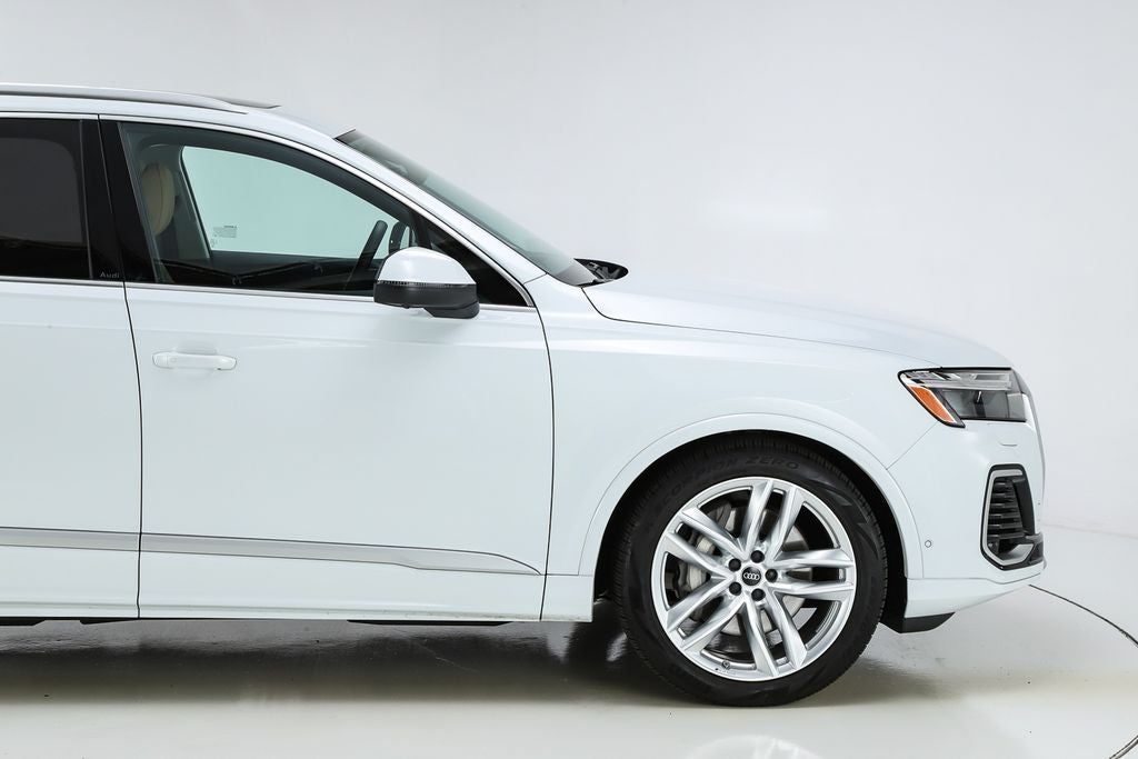 2025 Audi Q7 55 Premium Plus quattro