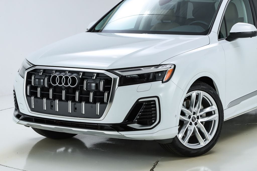 2025 Audi Q7 55 Premium Plus quattro