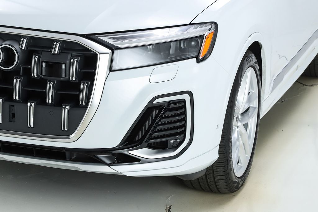 2025 Audi Q7 55 Premium Plus quattro