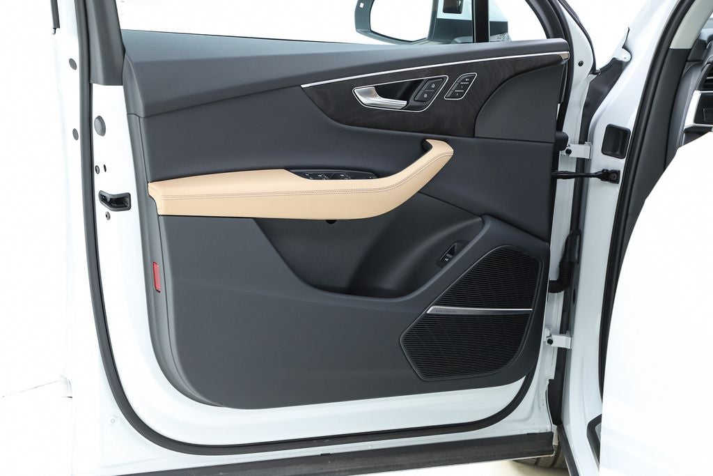 2025 Audi Q7 55 Premium Plus quattro