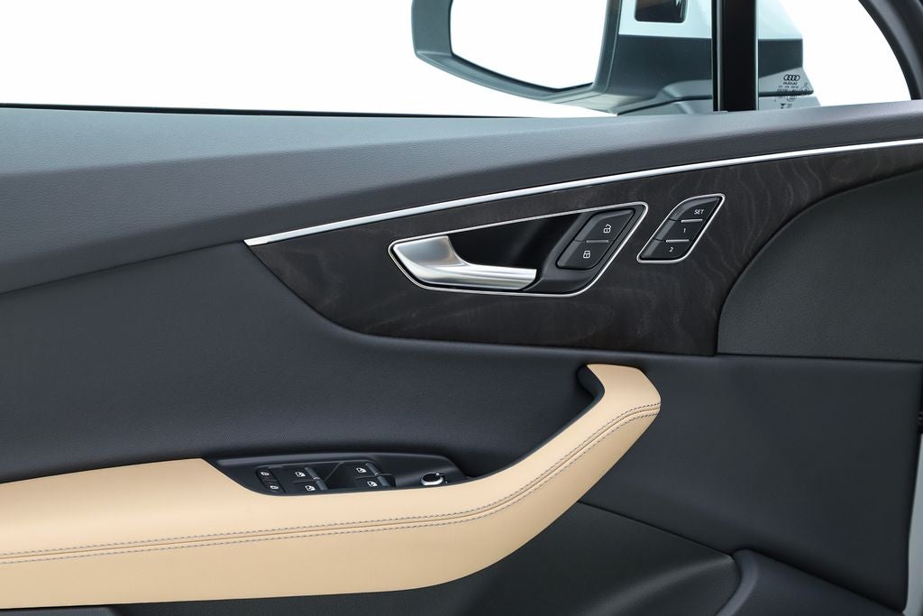 2025 Audi Q7 55 Premium Plus quattro