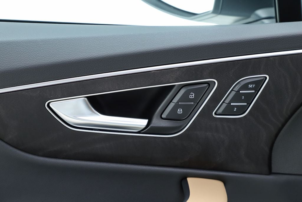 2025 Audi Q7 55 Premium Plus quattro