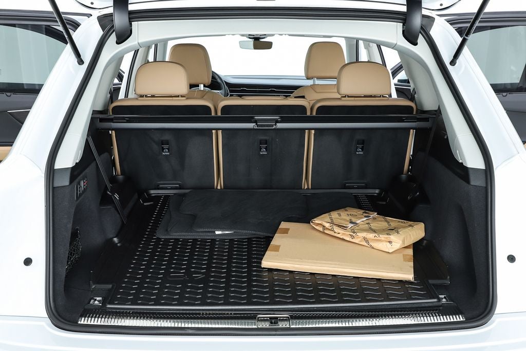 2025 Audi Q7 55 Premium Plus quattro