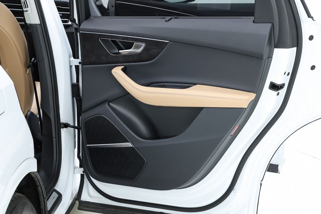 2025 Audi Q7 55 Premium Plus quattro