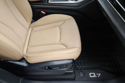 2025 Audi Q7 55 Premium Plus quattro