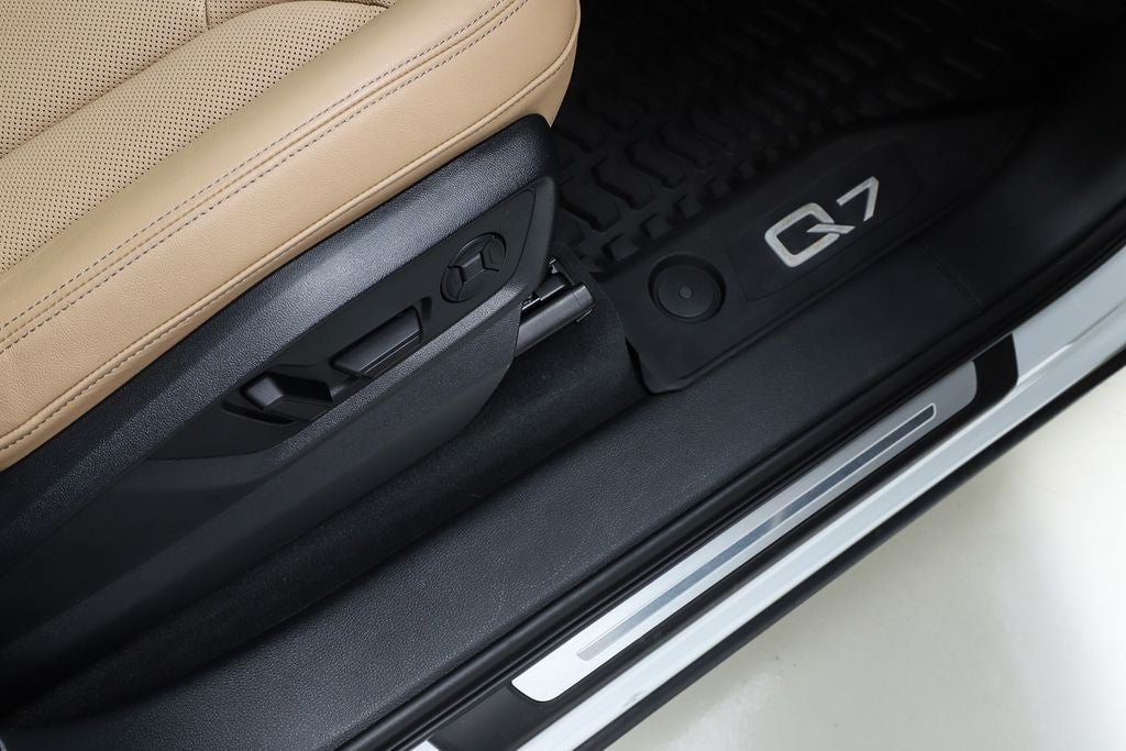 2025 Audi Q7 55 Premium Plus quattro