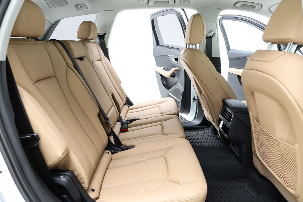 2025 Audi Q7 55 Premium Plus quattro