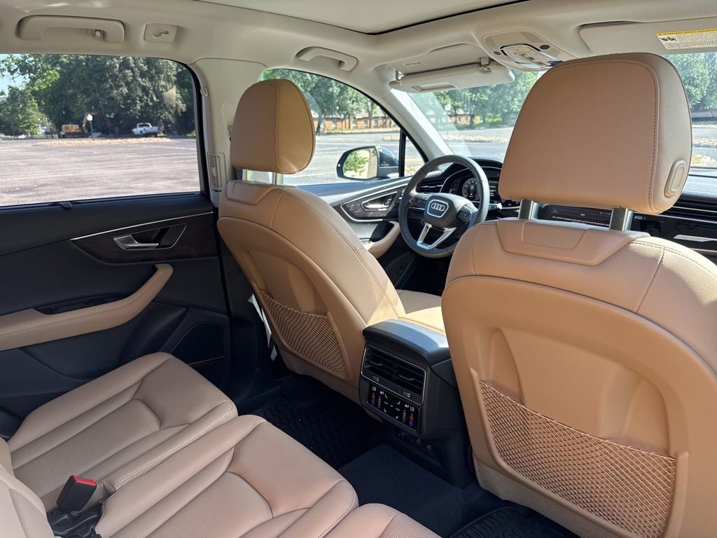2025 Audi Q7 55 Premium Plus quattro