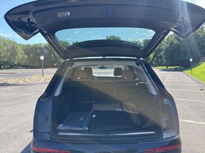 2025 Audi Q7 55 Premium Plus quattro