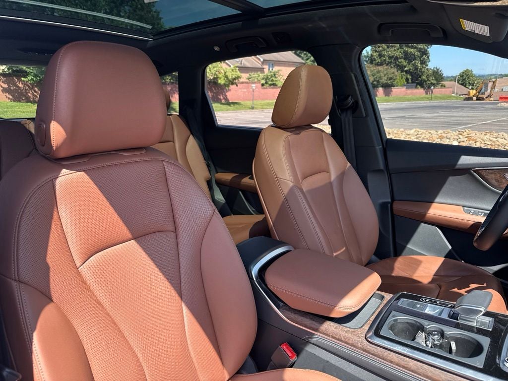 2025 Audi Q7 55 Premium Plus quattro