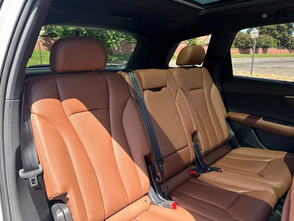 2025 Audi Q7 55 Premium Plus quattro
