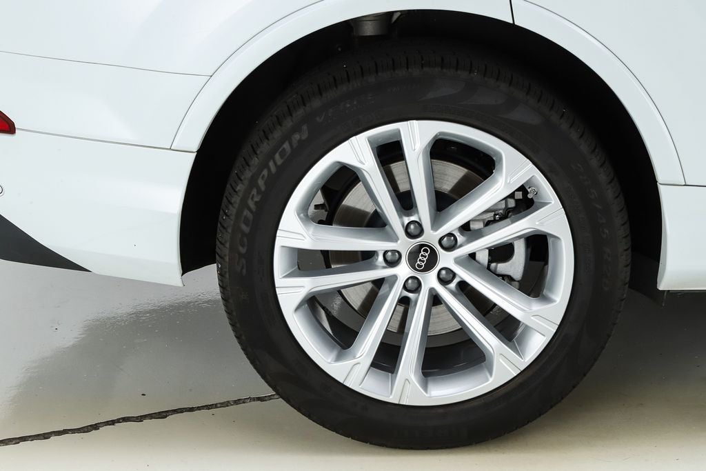 2025 Audi Q7 55 Premium Plus quattro
