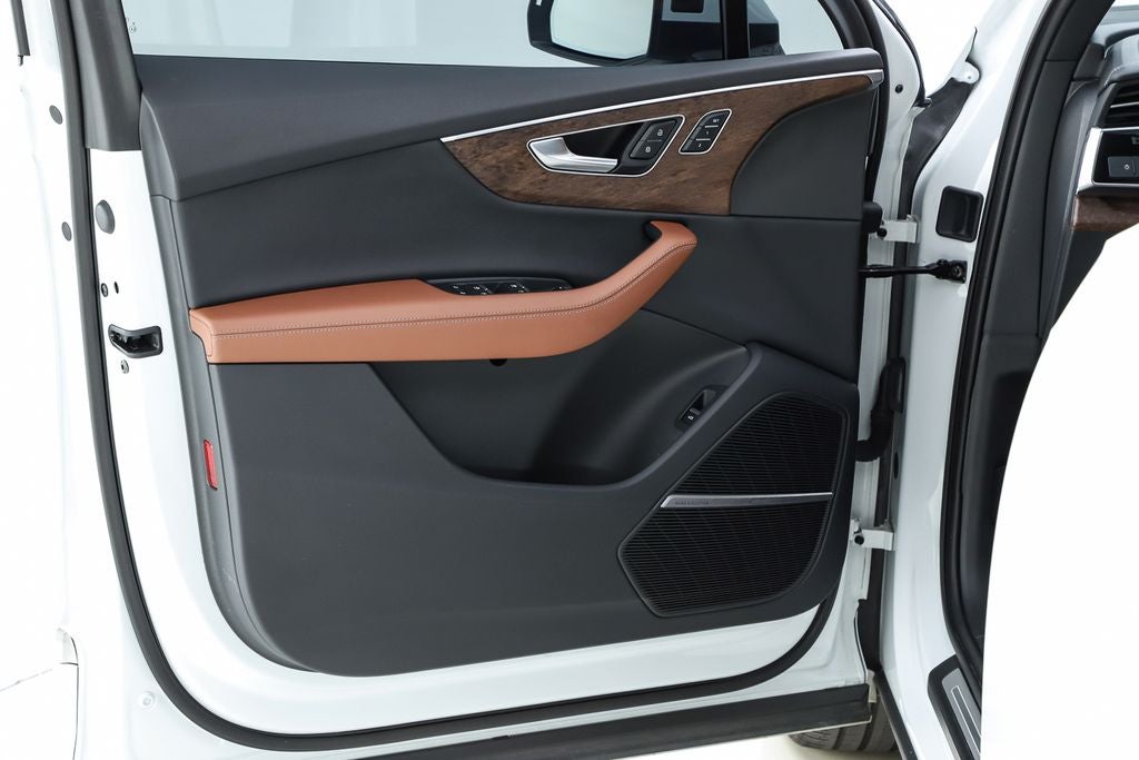 2025 Audi Q7 55 Premium Plus quattro