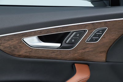 2025 Audi Q7 55 Premium Plus quattro