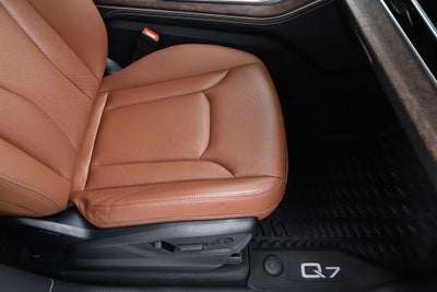 2025 Audi Q7 55 Premium Plus quattro