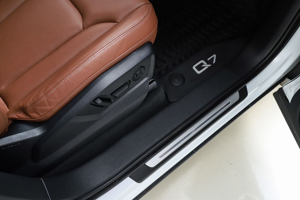 2025 Audi Q7 55 Premium Plus quattro