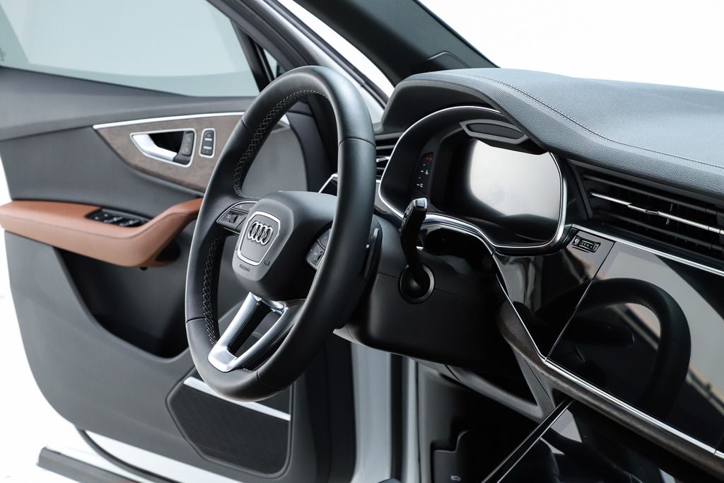 2025 Audi Q7 55 Premium Plus quattro