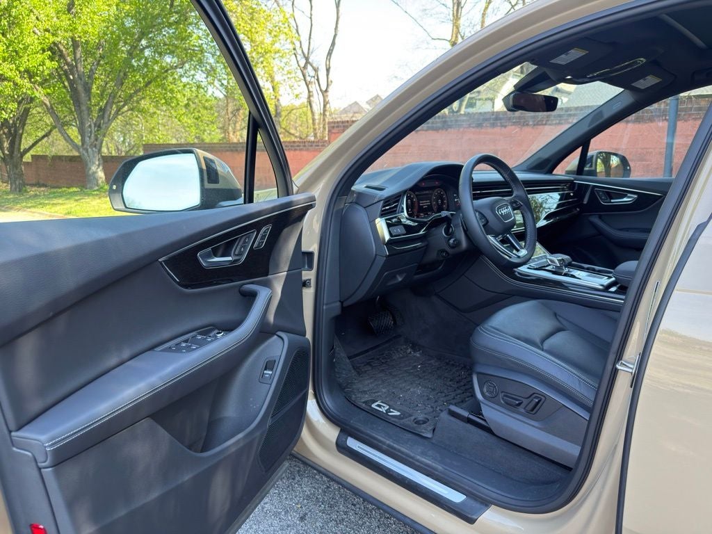 2025 Audi Q7 55 Premium Plus quattro