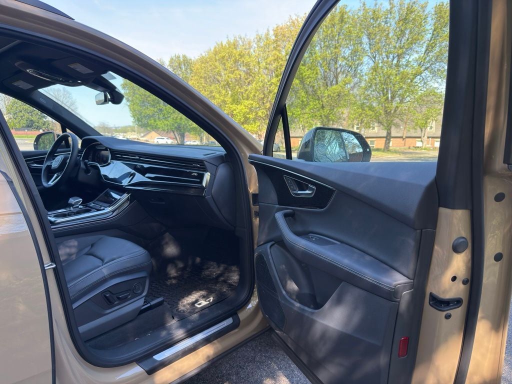 2025 Audi Q7 55 Premium Plus quattro