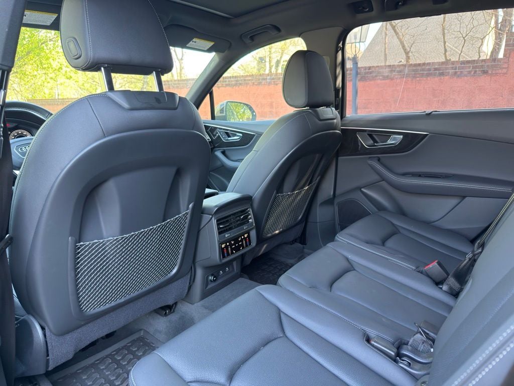 2025 Audi Q7 55 Premium Plus quattro
