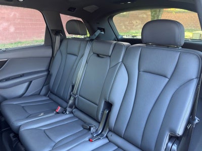2025 Audi Q7 55 Premium Plus quattro
