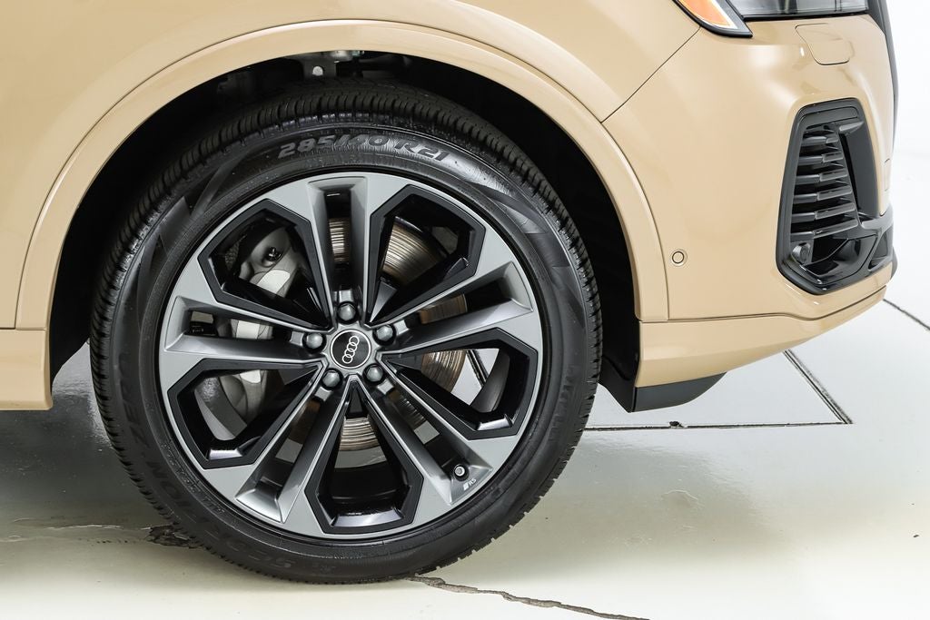 2025 Audi Q7 55 Premium Plus quattro