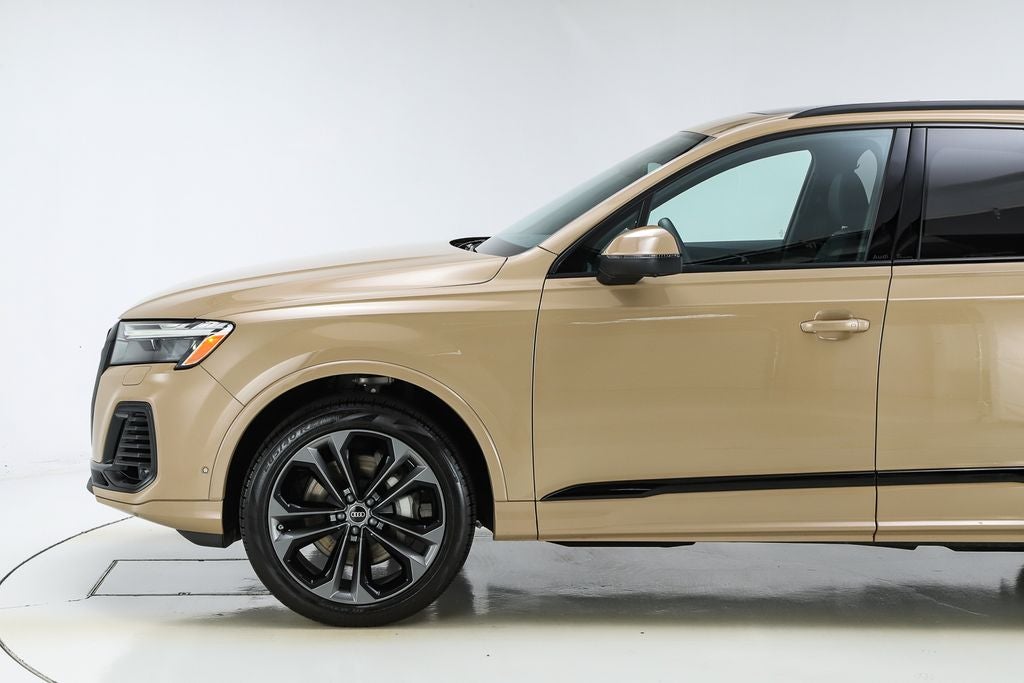 2025 Audi Q7 55 Premium Plus quattro