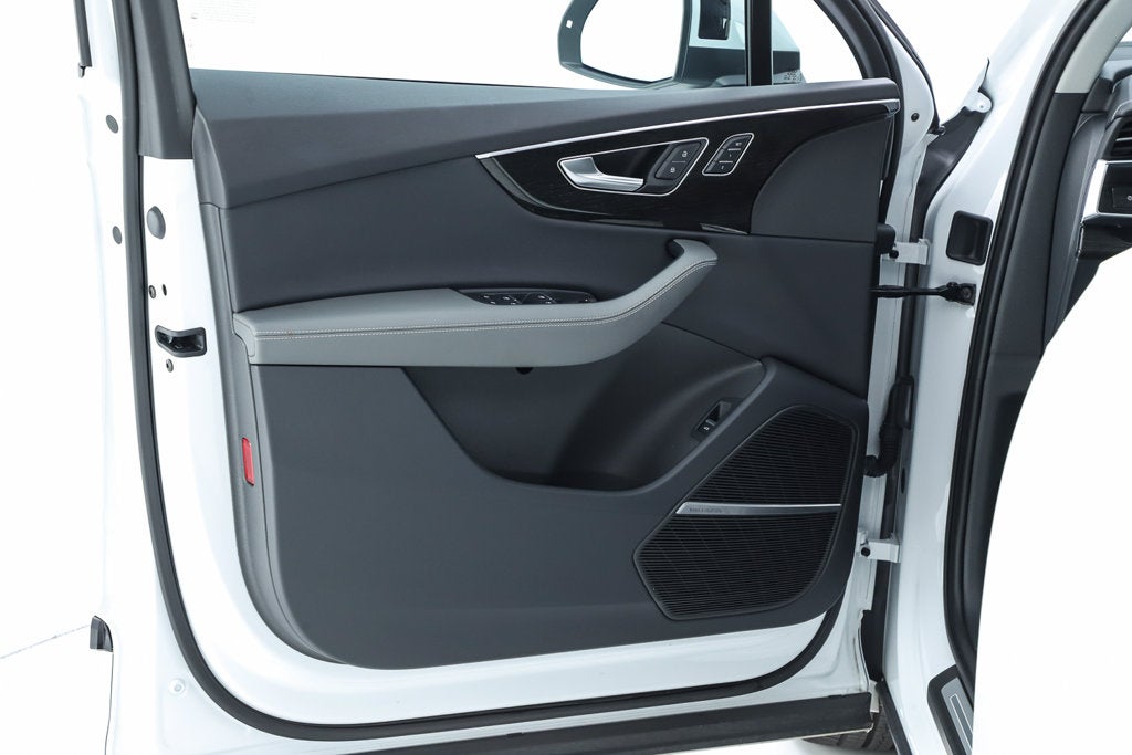 2026 Audi Q7 55 Premium Plus quattro