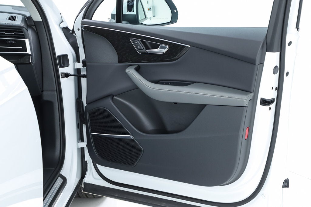 2026 Audi Q7 55 Premium Plus quattro