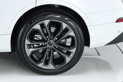 2026 Audi Q7 55 Premium Plus quattro