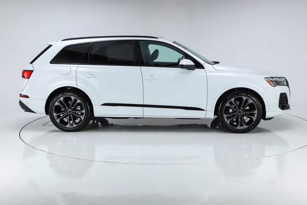 2026 Audi Q7 55 Premium Plus quattro
