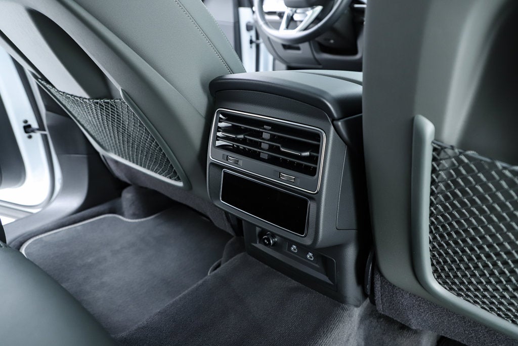 2026 Audi Q7 55 Premium Plus quattro