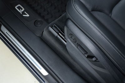 2025 Audi Q7 55 Premium Plus quattro