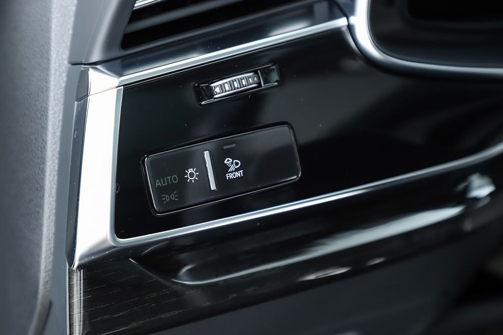 2025 Audi Q7 55 Premium Plus quattro