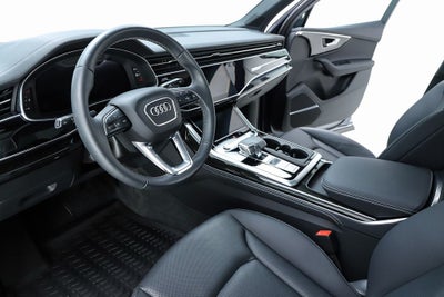 2025 Audi Q7 55 Premium Plus quattro